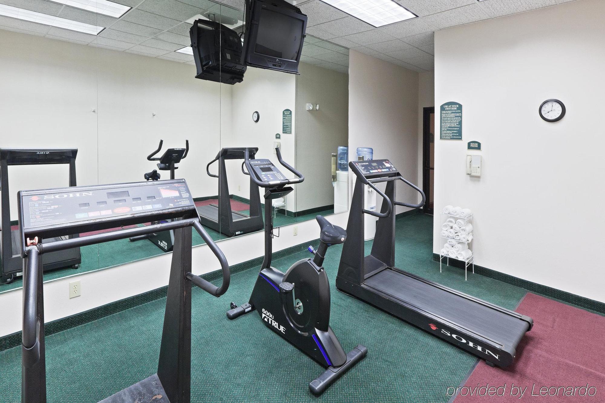 Holiday Inn Express Hotel & Suites Vinita By Ihg Зручності фото