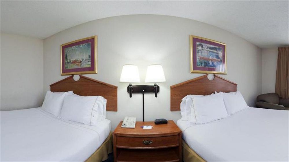 Holiday Inn Express Hotel & Suites Vinita By Ihg Екстер'єр фото