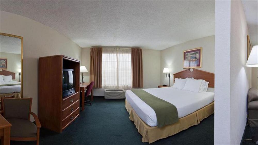Holiday Inn Express Hotel & Suites Vinita By Ihg Екстер'єр фото