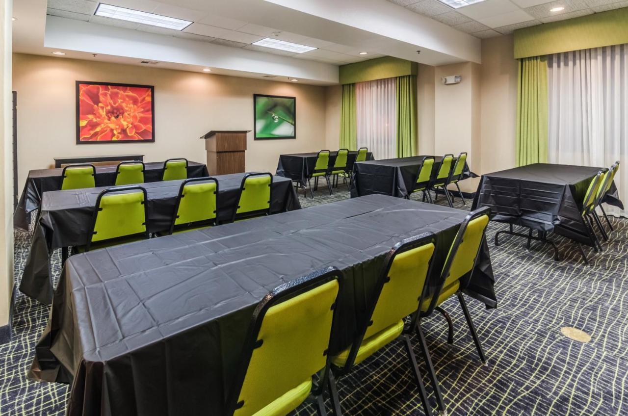 Holiday Inn Express Hotel & Suites Vinita By Ihg Екстер'єр фото